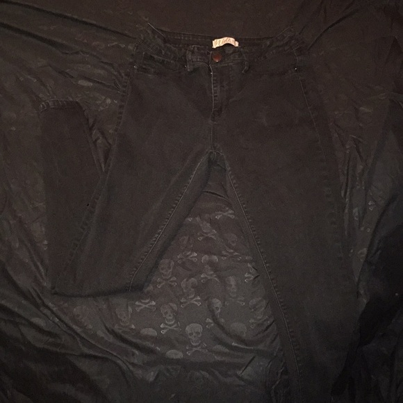 Black Skinny Jeans - Picture 1 of 1